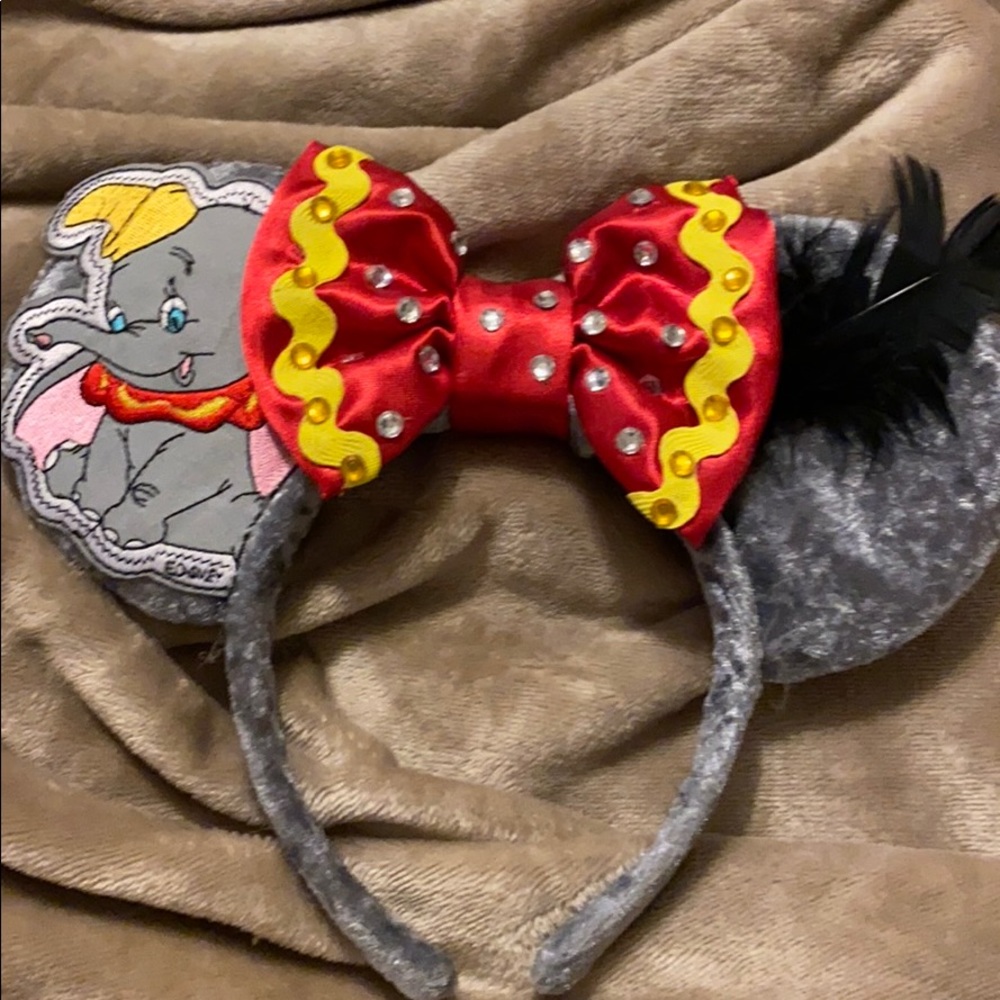 Dumbo ears